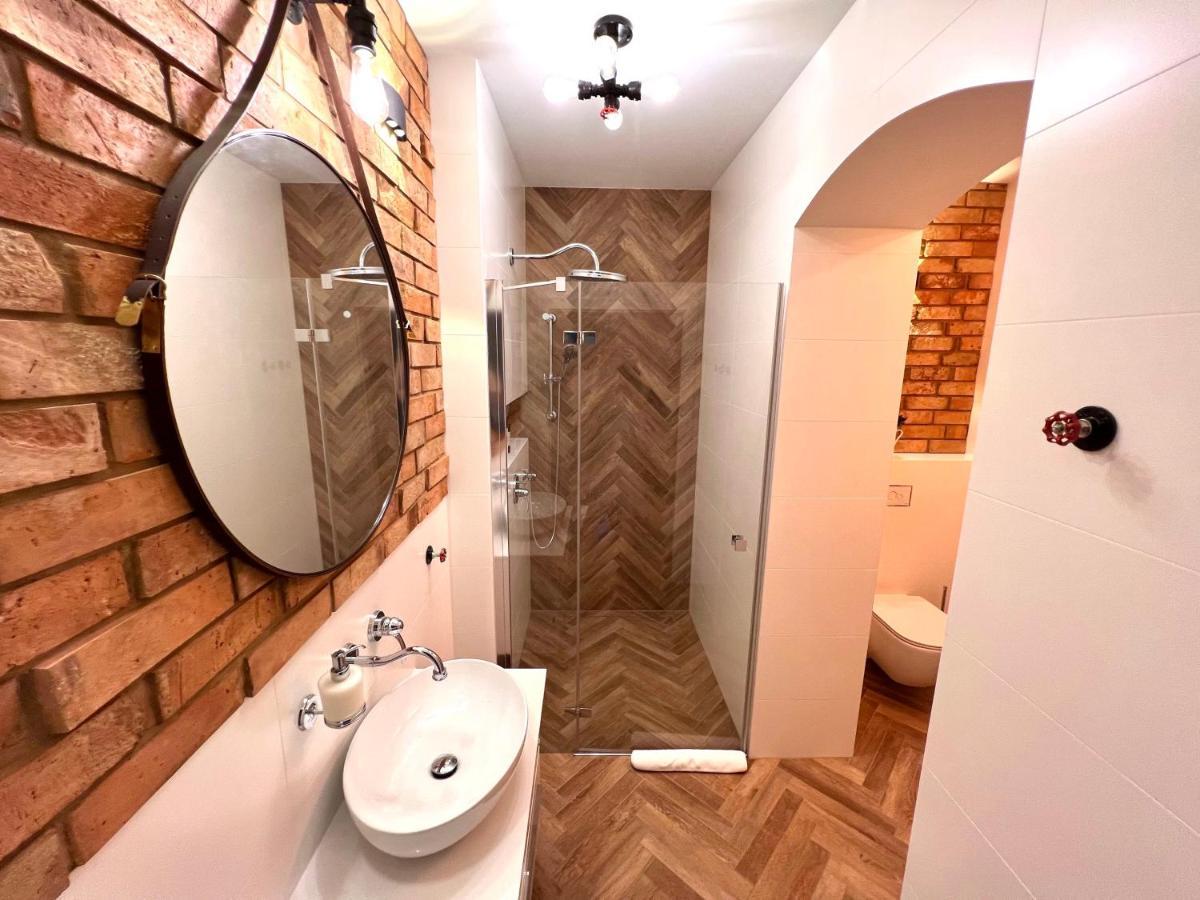 Brick Castle - Apartament Ulrich Breslávia Exterior foto